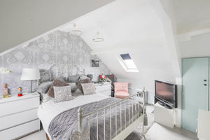 Photo 15- click for photo gallery